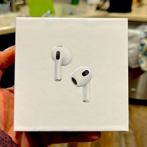 Apple Air Pods Gen 3